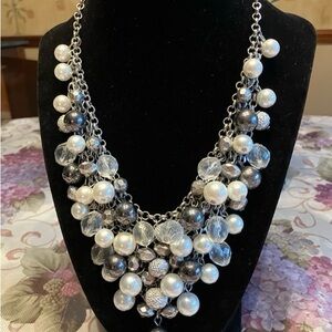 STATEMENT NECKLACE PEARLS, RHINESTONE ORBS, BLACK PEARLS